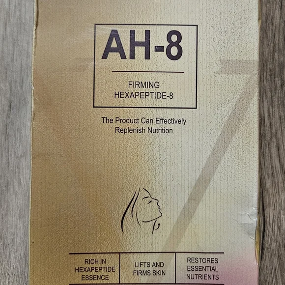 Neck Firming Cream with Roller for Crêpe Skin Anti-Aging with Peptide Collagen - Picture 4 of 6